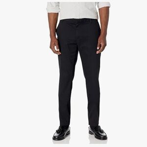 Amazon Essentials Men's Slim-Fit Wrinkle-Resistant Flat-Front Stretch Chino Pant